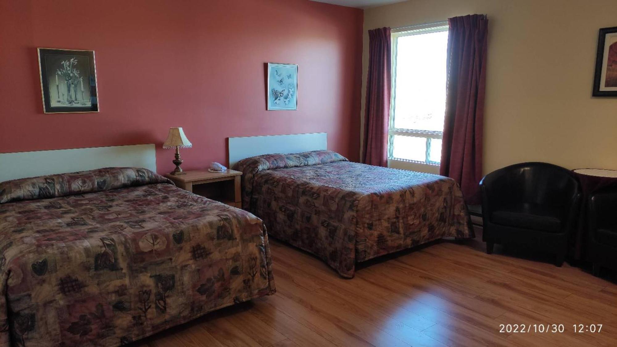 Motel Rayalco Laurier Station Bagian luar foto